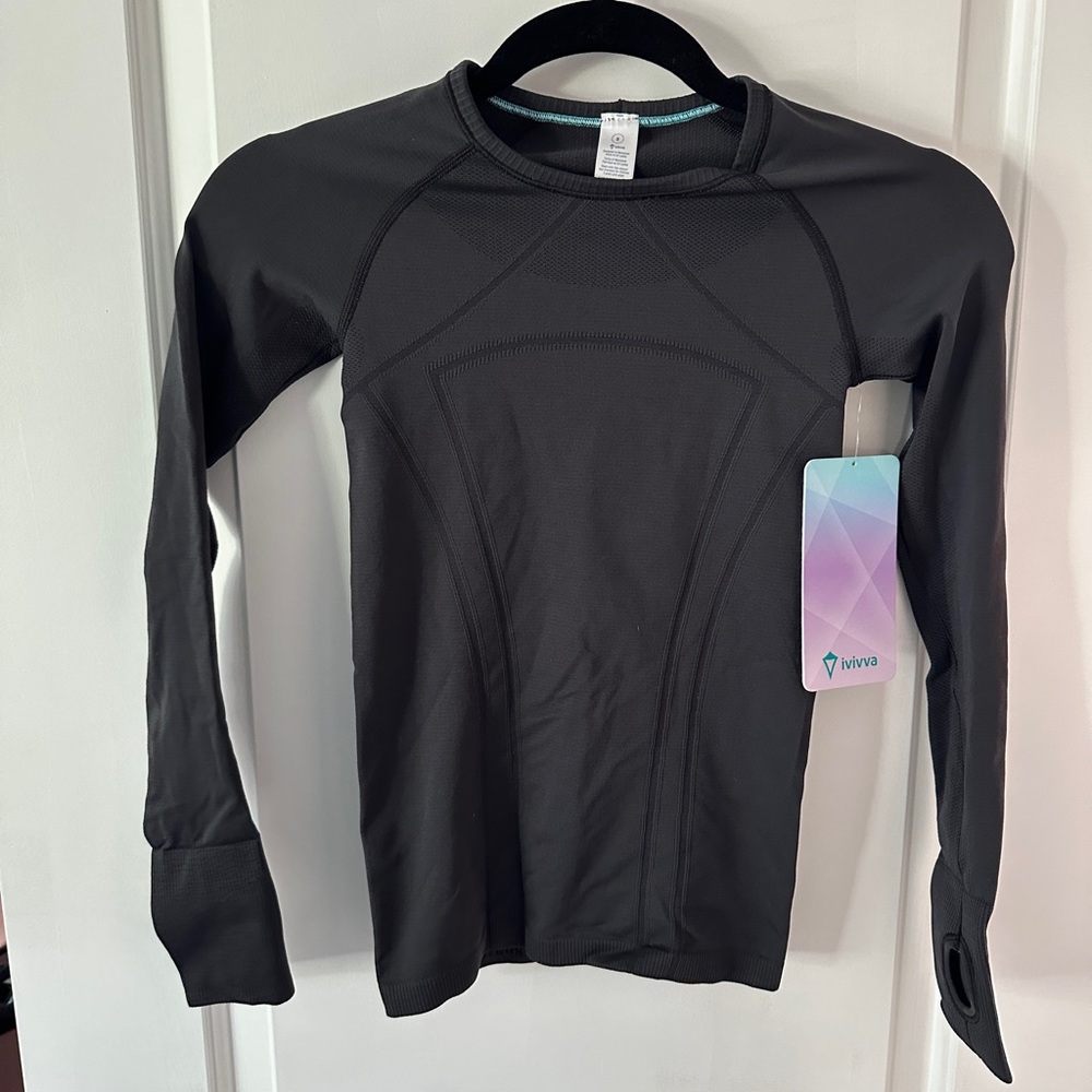 Ivivva Black Long Sleeve Child Size 8 NWT